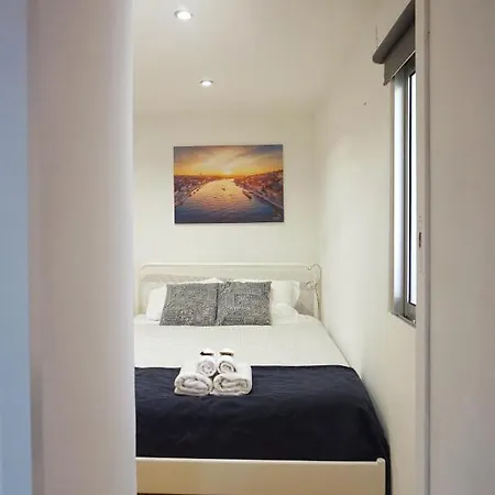Forrester Downtown House Guest house *