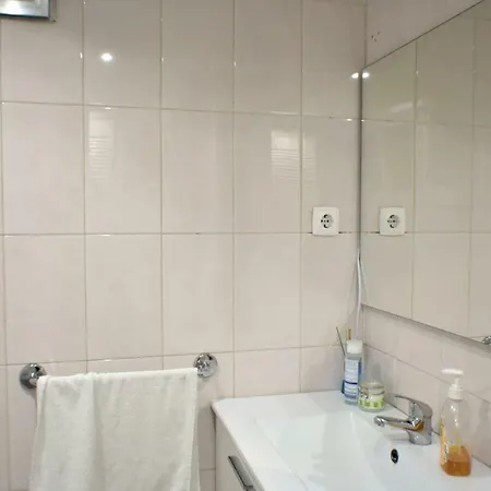 Guest house Forrester Downtown House *